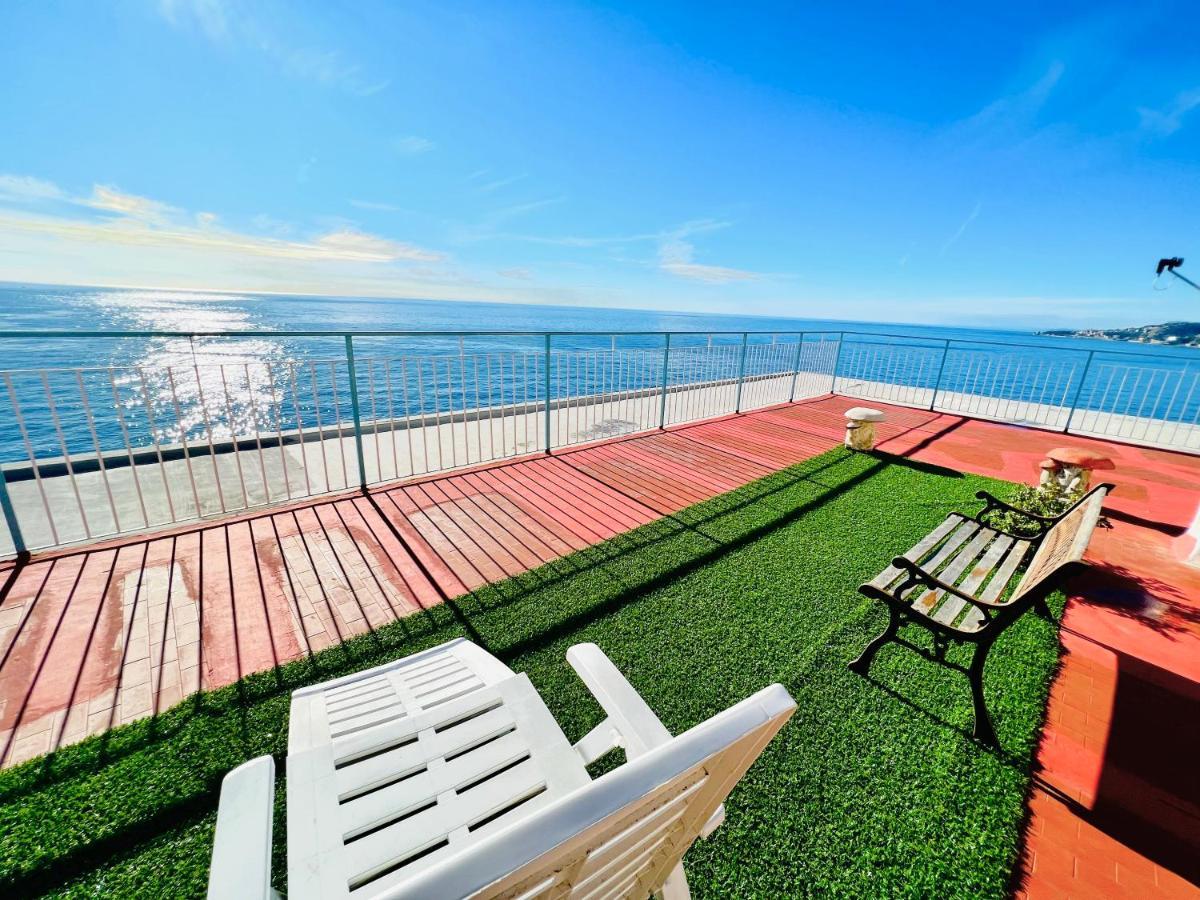 Suite Sunset 18 - Fronte Mare Sanremo Exterior foto